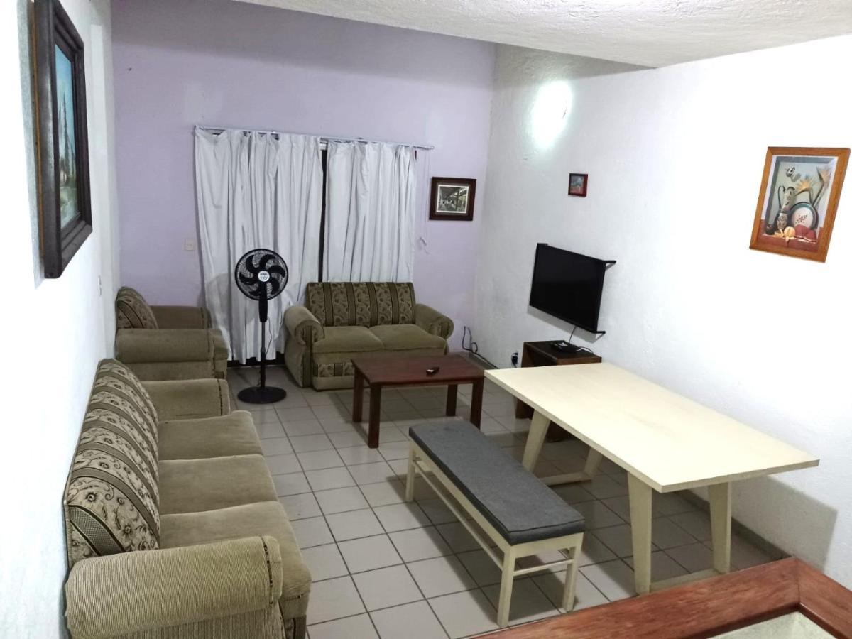 Villa Bonita casa amueblada a 3 Kms del centro Cuernavaca Exterior foto